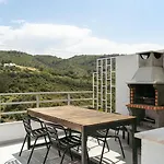아파트 Sunny Flat W/ Jacuzzi & Balconies By Host Wise *