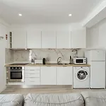 아파트 Sunny Flat W/ Jacuzzi & Balconies By Host Wise 세심브라