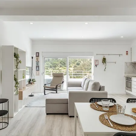 Sunny Flat W/ Jacuzzi & Balconies By Host Wise *