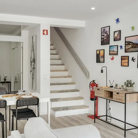 Apartamento Sunny Flat W/ Jacuzzi & Balconies By Host Wise *