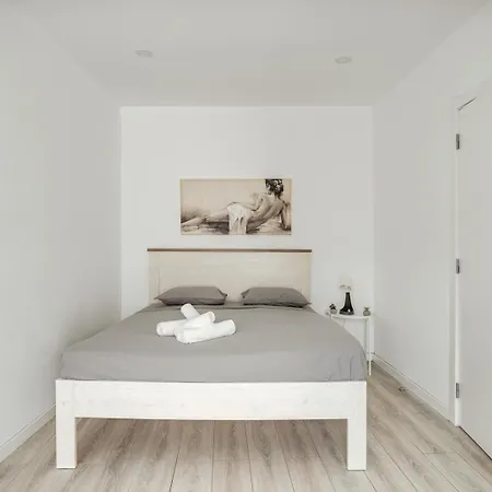 Sunny Flat W/ Jacuzzi & Balconies By Host Wise Sesimbra