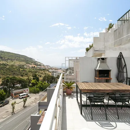 Apartment Sunny Flat W/ Jacuzzi & Balconies By Host Wise