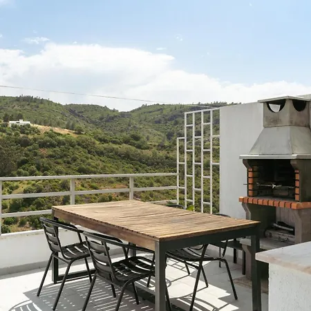 Apartment Sunny Flat W/ Jacuzzi & Balconies By Host Wise *
