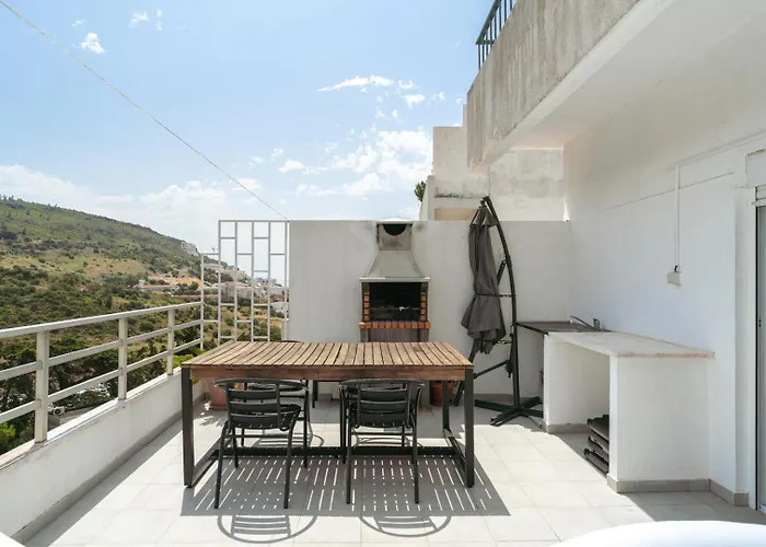 Sunny Flat W/ Jacuzzi & Balconies By Host Wise